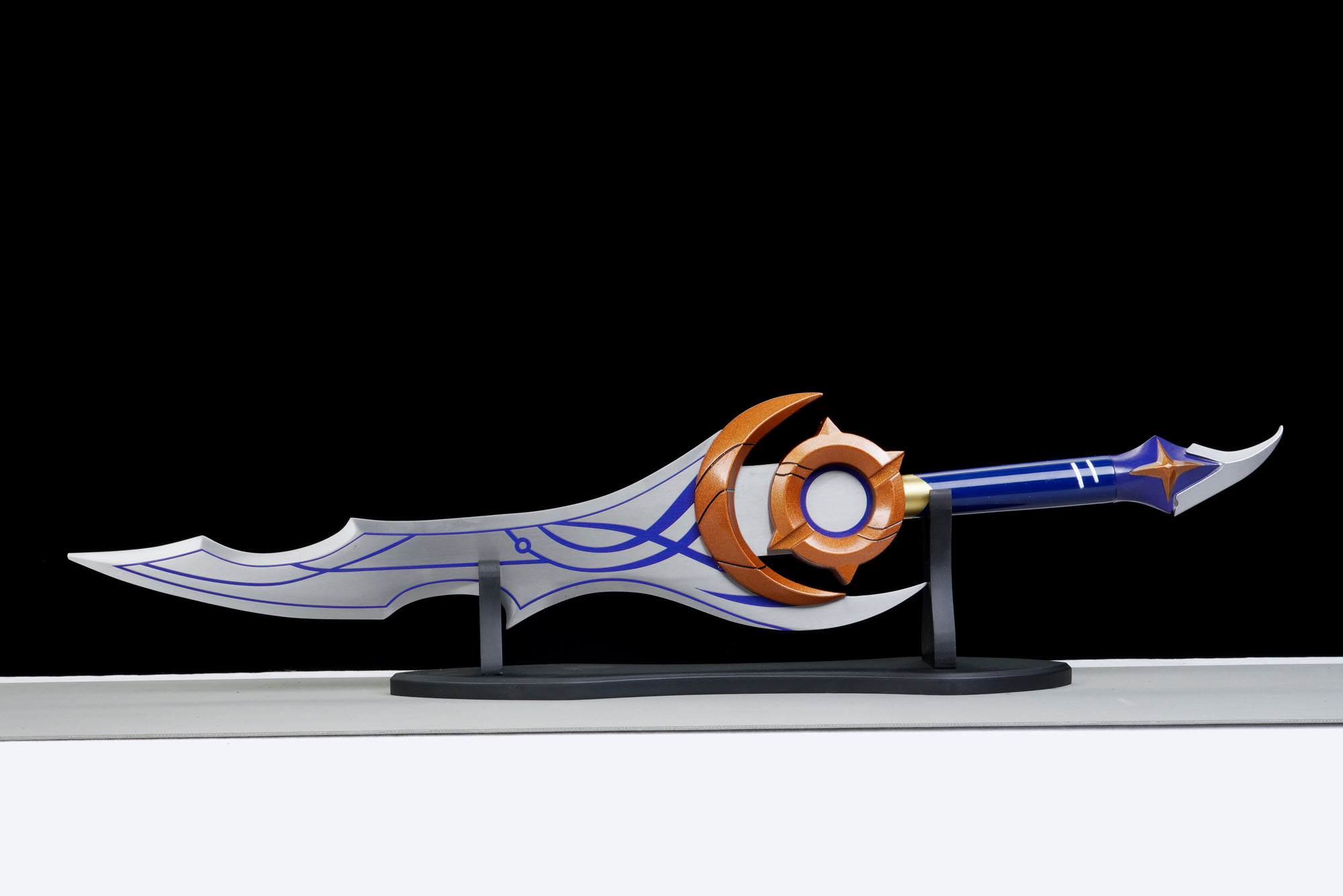 Solo Leveling – Night Blade Moon Shadow – Silber (mit Ständer)